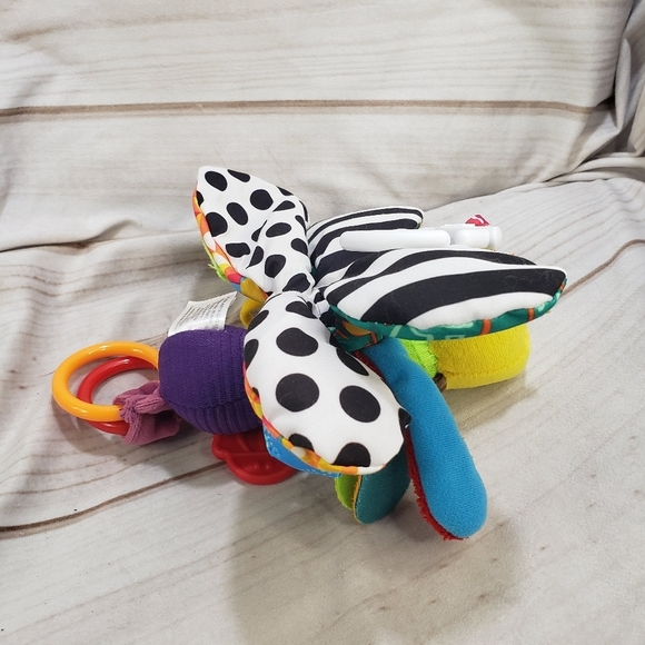 Lamaze Fifi Firefly Sensory Developmental Clip On Toy Rainbow 7 Inch - Picture 4 of 12